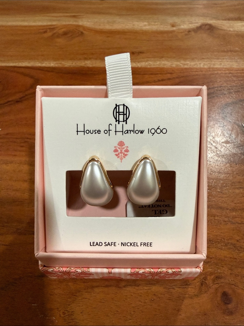 Department: Women - Accessories
